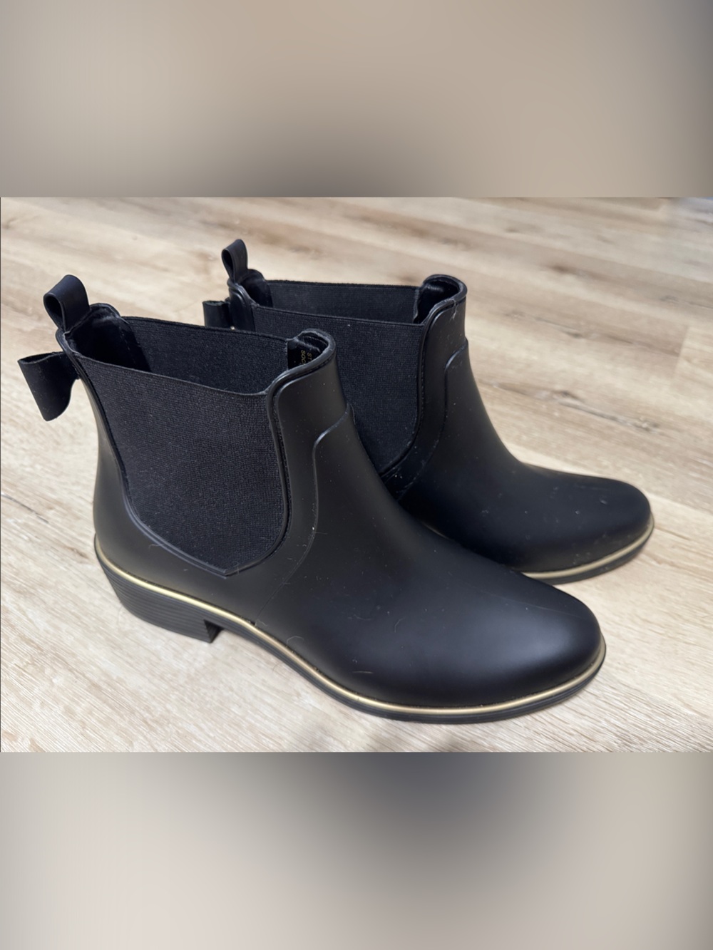 Kate Spade Black Chelsea Bow Rain Ankle Boots- Size 11